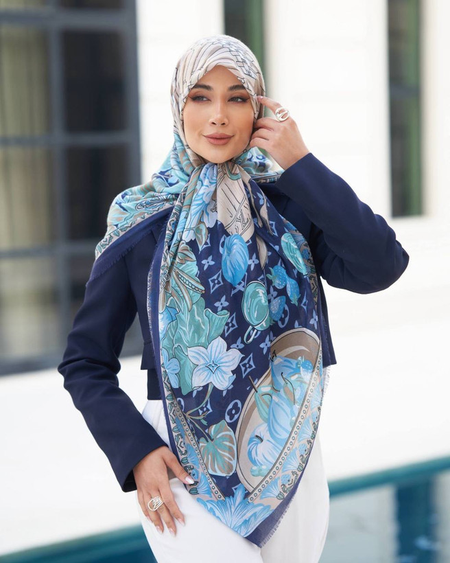 روسری نخی مودال طرح کاشی ایرانی