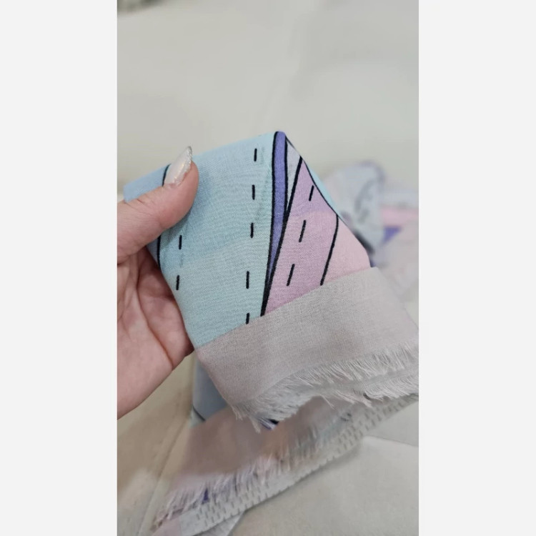 روسری نخی مودال ریشه پرزی طرح آبرنگی