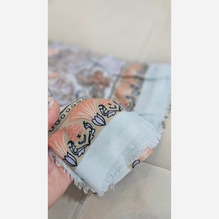 روسری نخی مودال ریشه پرزی بسیار زیبا