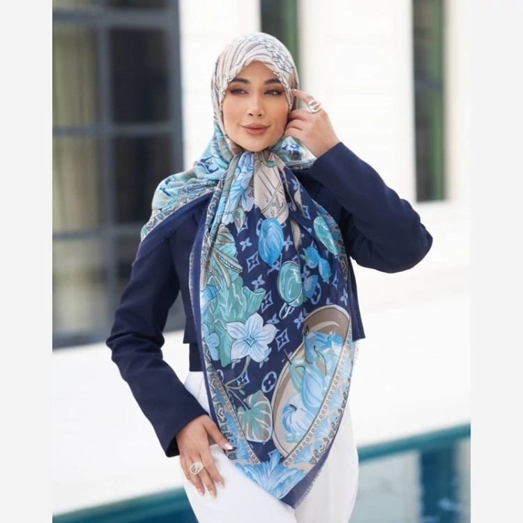 روسری نخی مودال ریشه پرزی طرح 14