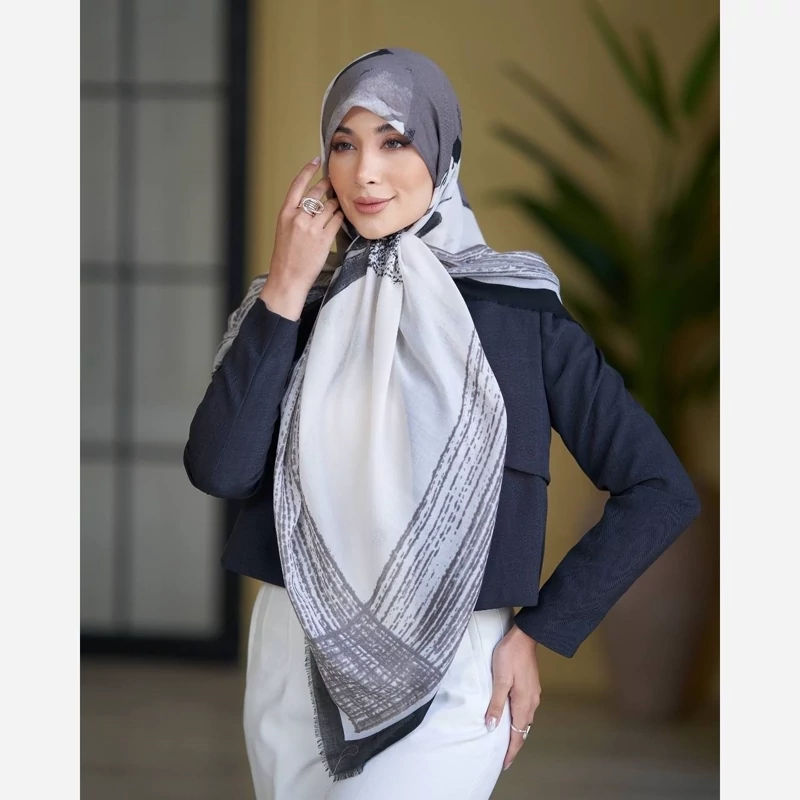 روسری نخی مودال ریشه پرزی بسیار زیبا