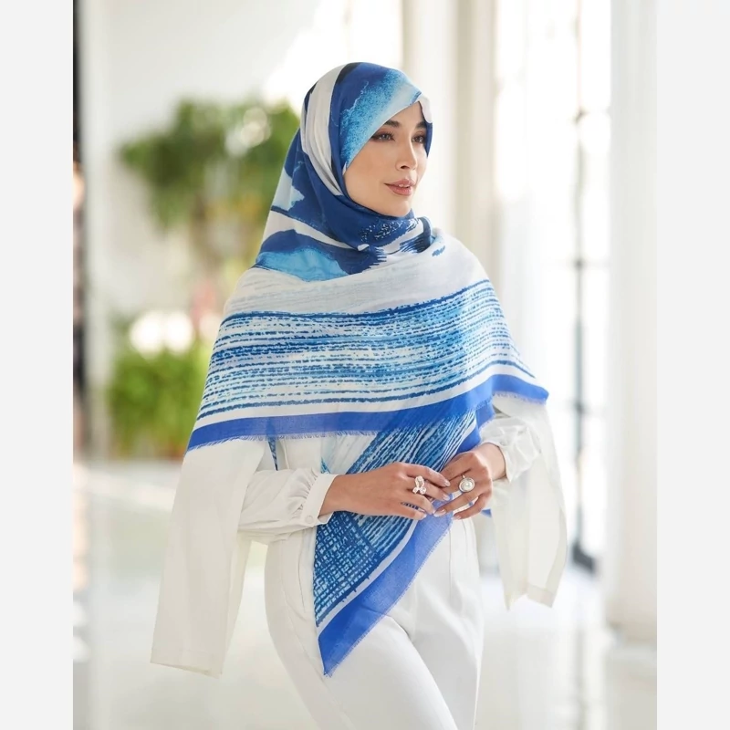 روسری نخی مودال ریشه پرزی آبی آسمانی