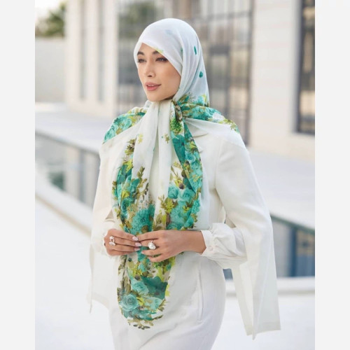 روسری نخی مودال ریشه پرزی سبز رنگ